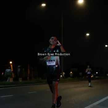 Runner Photo 7627545