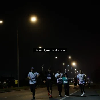 Runner Photo 7627551