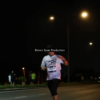 Runner Photo 7627553