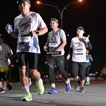 Runner Photo 7627561