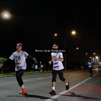 Runner Photo 7627563