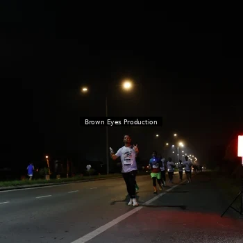 Runner Photo 7627571