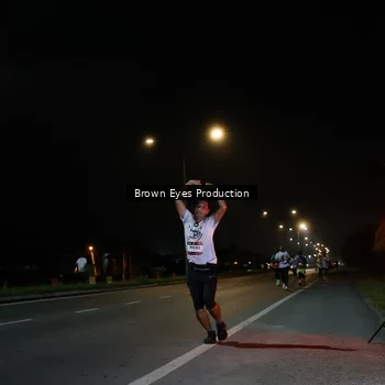 Runner Photo 7627580