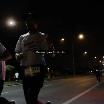 Runner Photo 7627584