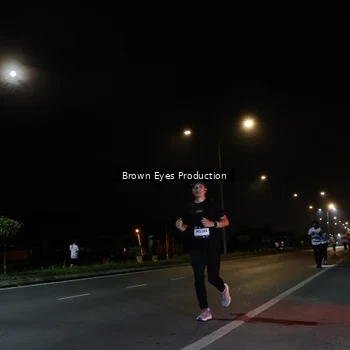 Runner Photo 7627586