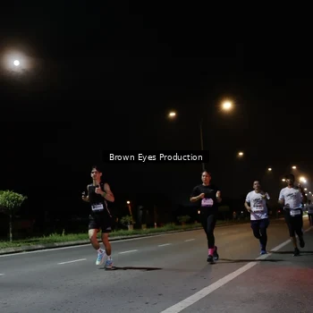 Runner Photo 7627592