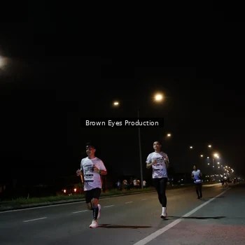 Runner Photo 7627594