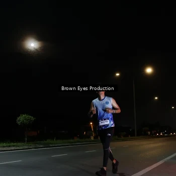 Runner Photo 7627596