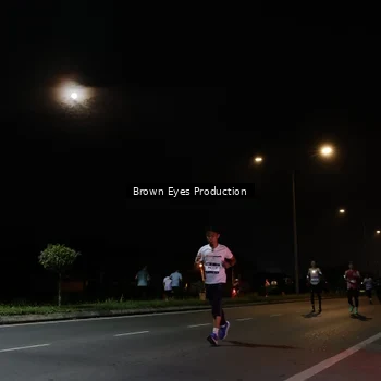 Runner Photo 7627602