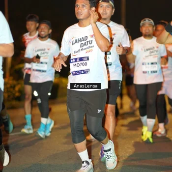 Runner Photo 7627614