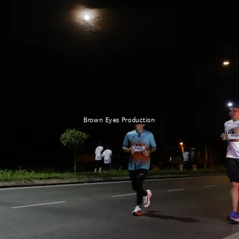Runner Photo 7627621