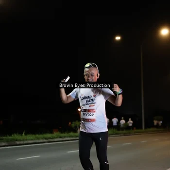 Runner Photo 7627631