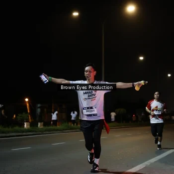 Runner Photo 7627642