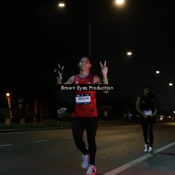 Runner Photo 7627653