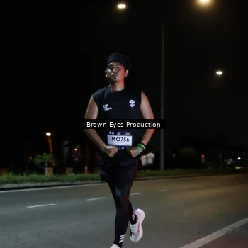 Runner Photo 7627656