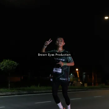 Runner Photo 7627686