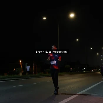 Runner Photo 7627693