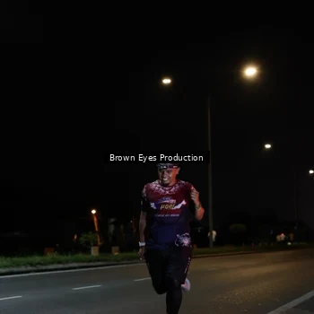 Runner Photo 7627700