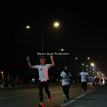 Runner Photo 7627718