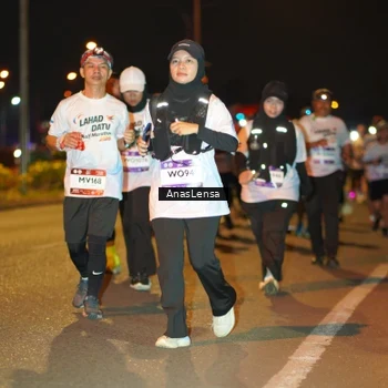 Runner Photo 7627720