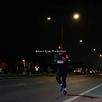 Runner Photo 7627734