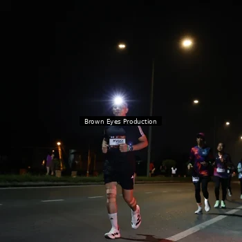 Runner Photo 7627742