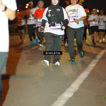 Runner Photo 7627754
