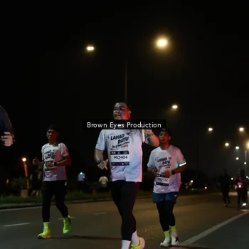 Runner Photo 7627814