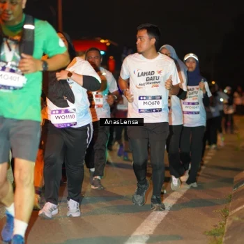 Runner Photo 7627815