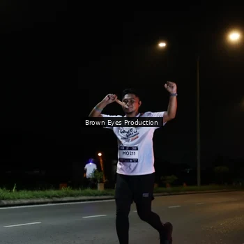 Runner Photo 7627843