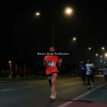 Runner Photo 7627845
