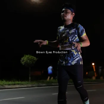 Runner Photo 7627852