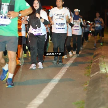 Runner Photo 7627855
