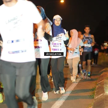 Runner Photo 7627860
