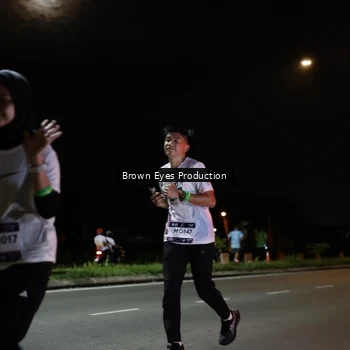 Runner Photo 7627862