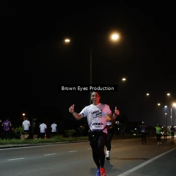 Runner Photo 7627864