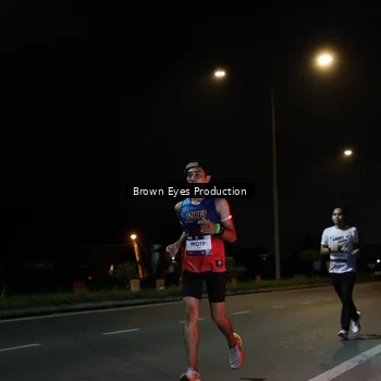 Runner Photo 7627866