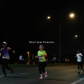 Runner Photo 7627872