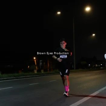Runner Photo 7627885