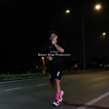 Runner Photo 7627891