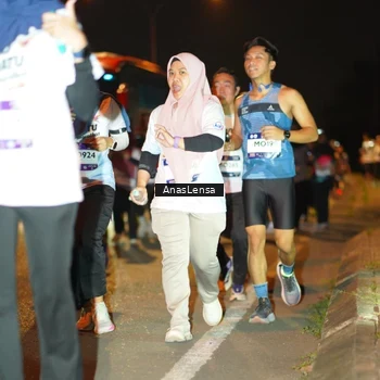 Runner Photo 7627893