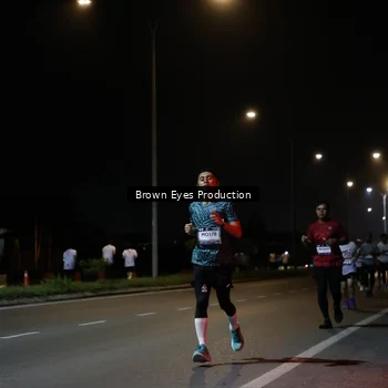 Runner Photo 7627906