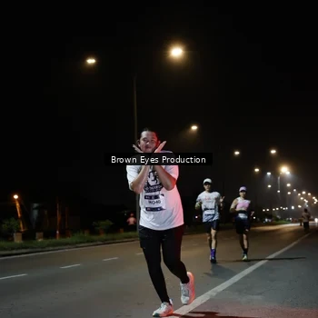 Runner Photo 7627911
