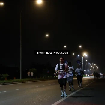 Runner Photo 7627917