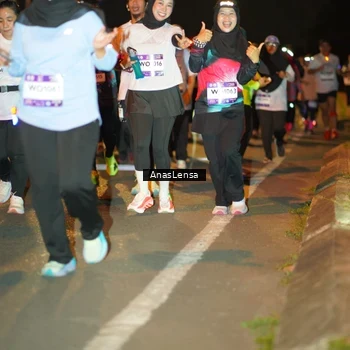 Runner Photo 7627931