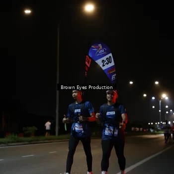 Runner Photo 7627936
