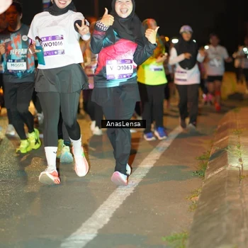 Runner Photo 7627940