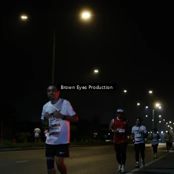 Runner Photo 7627943