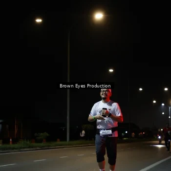 Runner Photo 7627959