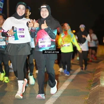 Runner Photo 7627963